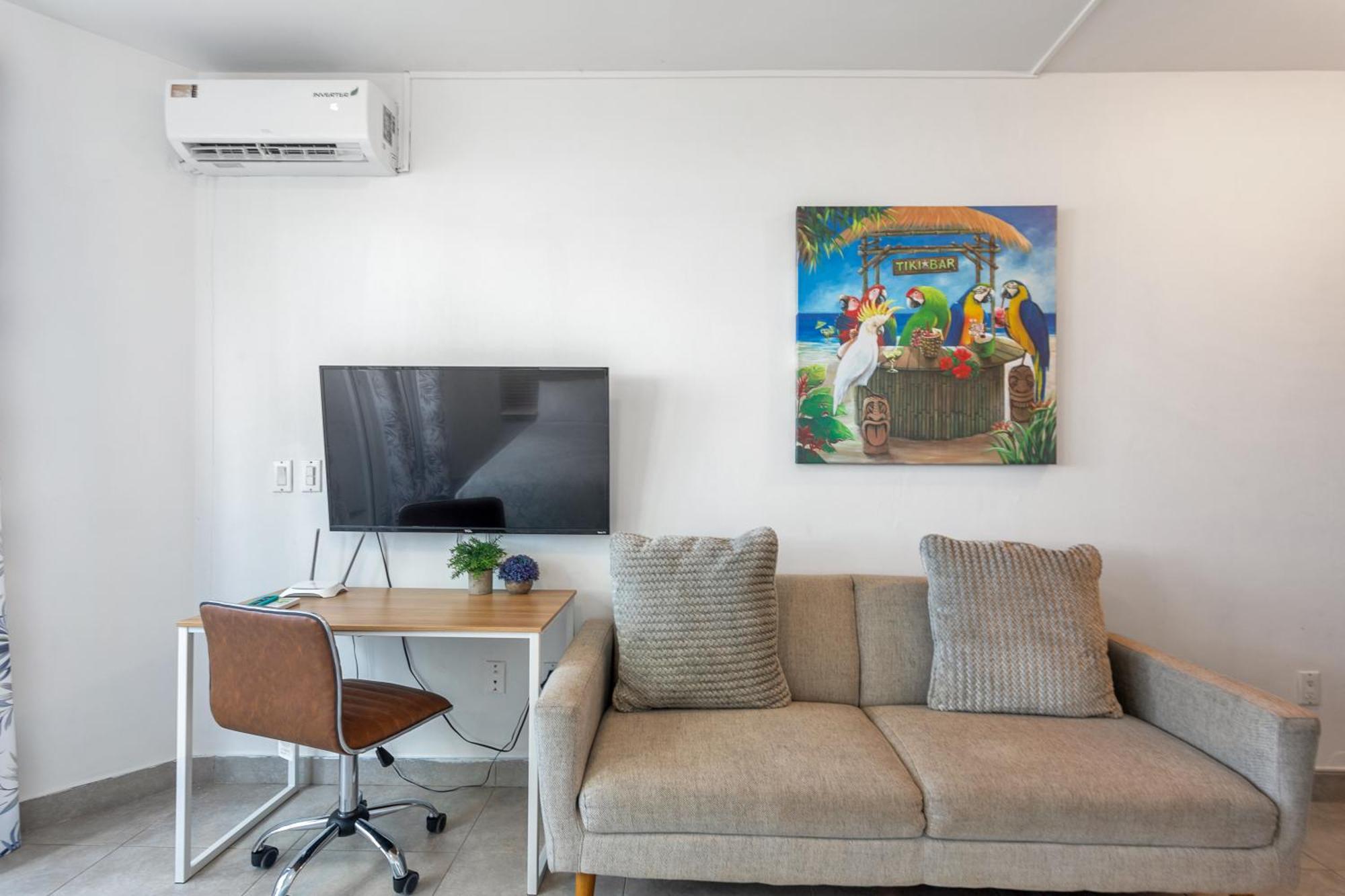 Maho Beach House - Petite Studio - Beach Access Dış mekan fotoğraf
