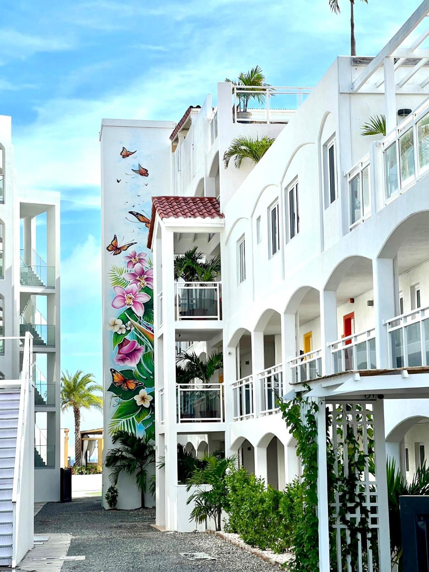 Maho Beach House - Petite Studio - Beach Access Dış mekan fotoğraf